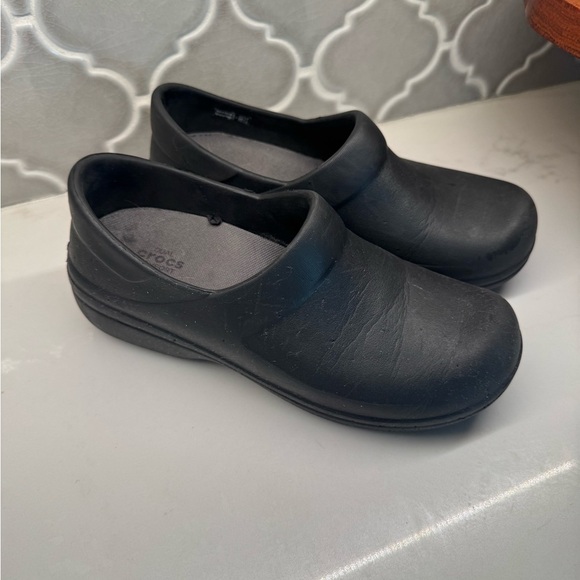 Women's Crocs Clogs - Picture 3 of 6